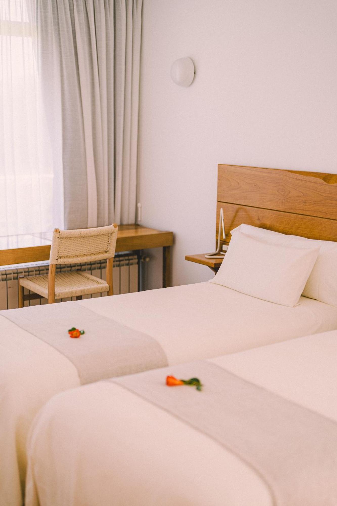 Hotel A Miranda Feás Eksteriør bilde