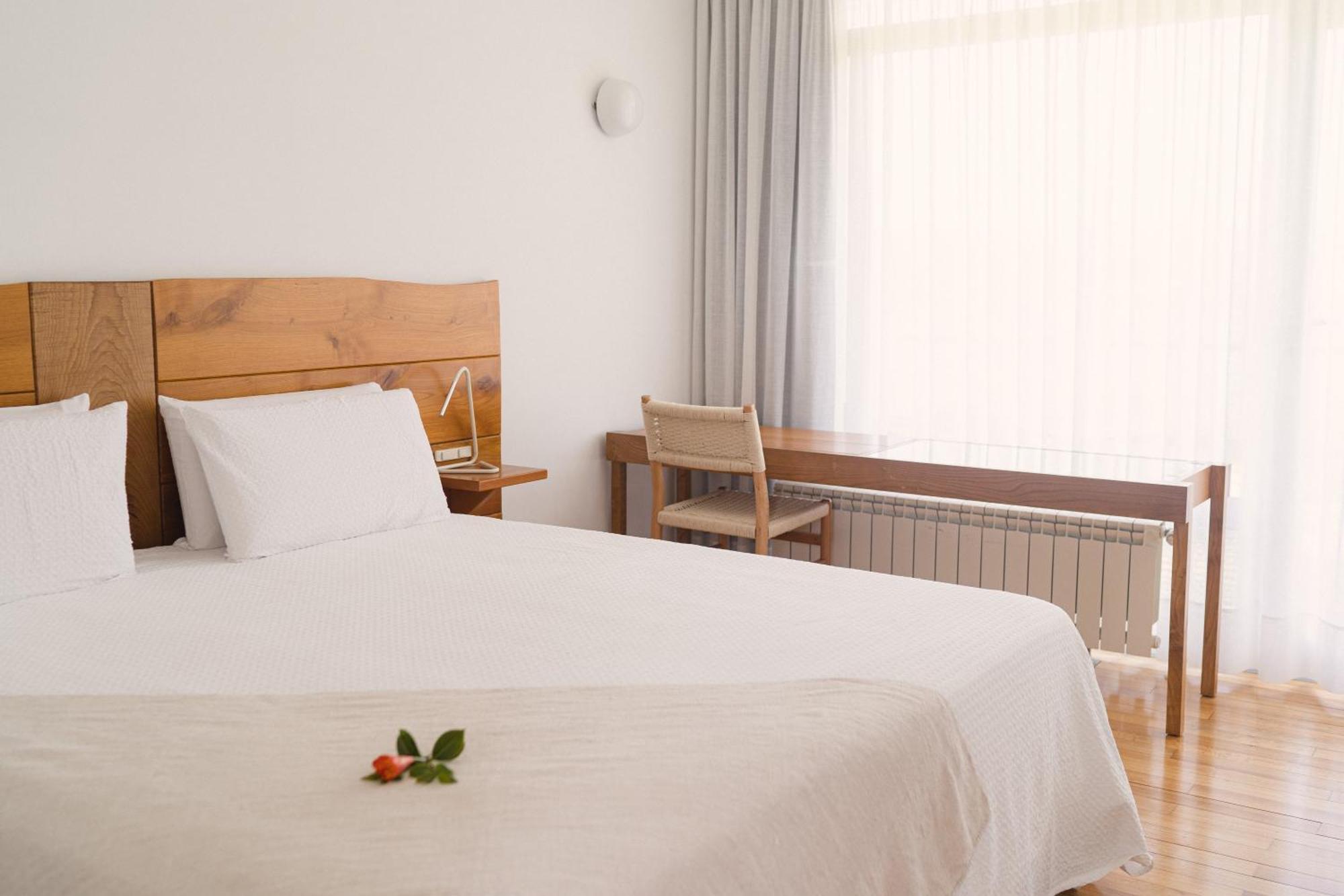 Hotel A Miranda Feás Eksteriør bilde